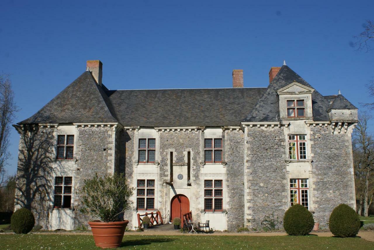 Chateau De La Fresnaye Panzió Saint-Aubin-de-Luigné Kültér fotó